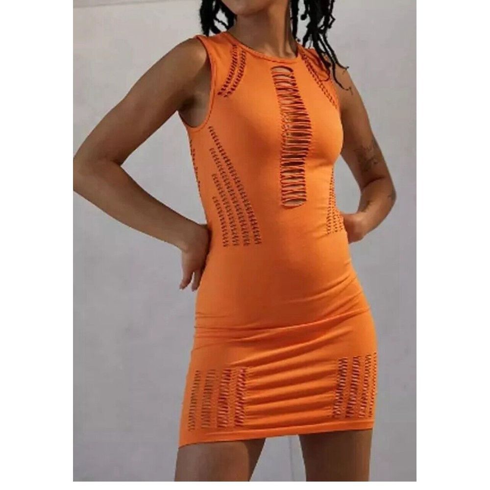 New ~URBAN OUTFITTERS ~ Suki Cut-Out Mini Dress Size M Iets Frans Body Con Organ